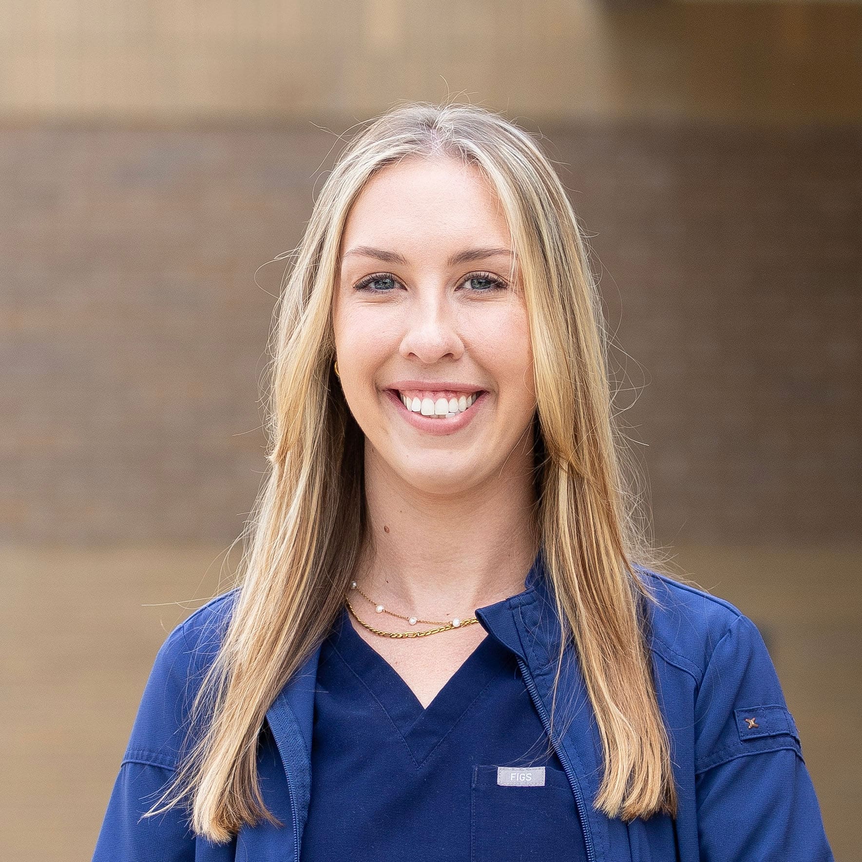 Lee Specialty Clinic staff member
